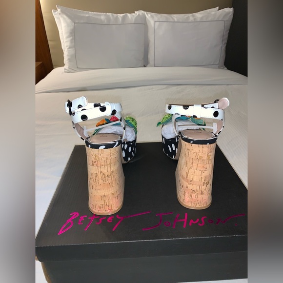 Betsy Johnson Sprite Dot Print Platform Cork Block Heel Sandals. Black/White - Picture 4 of 10